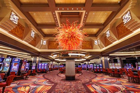 bahamas casino age|Atlantis Casino .
